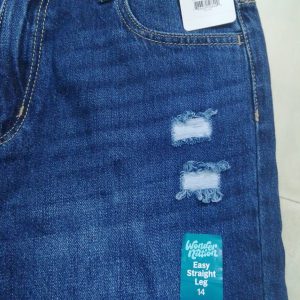 Wonder Nation girls' distressed easy straight-leg denim jeans